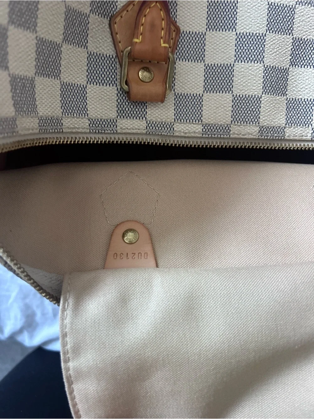 Louis Vuitton speedy 35